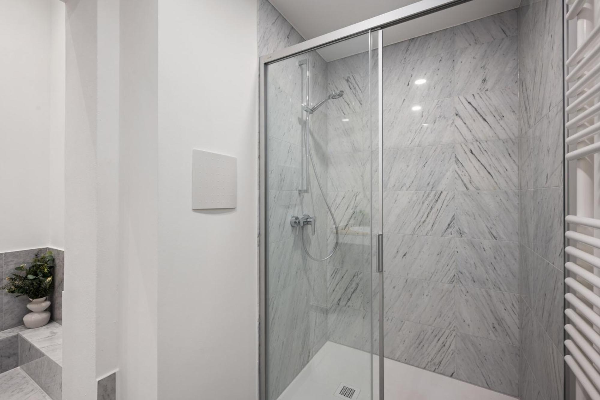 Ferienwohnung Blassdoerfer - Modernes Apartment In Bester Lage Und 93 Qm2 Bad Kissingen Exterior photo